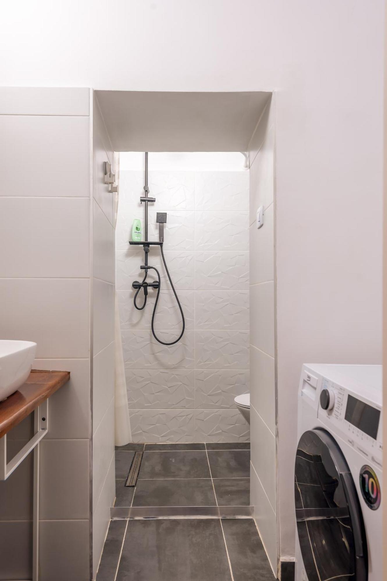 Cosy Center Apartment Брашов Екстер'єр фото